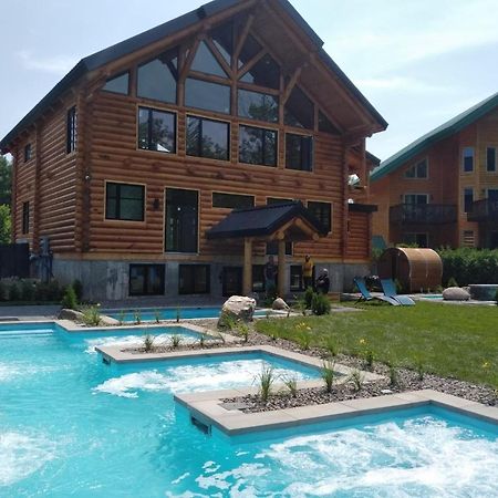 Chalets Et Spa Lac Saint-Jean Шамбор Экстерьер фото