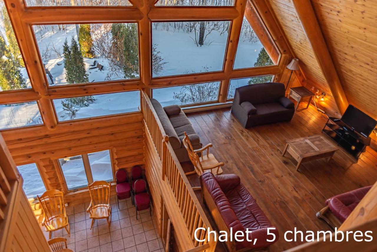 Chalets Et Spa Lac Saint-Jean Шамбор Экстерьер фото