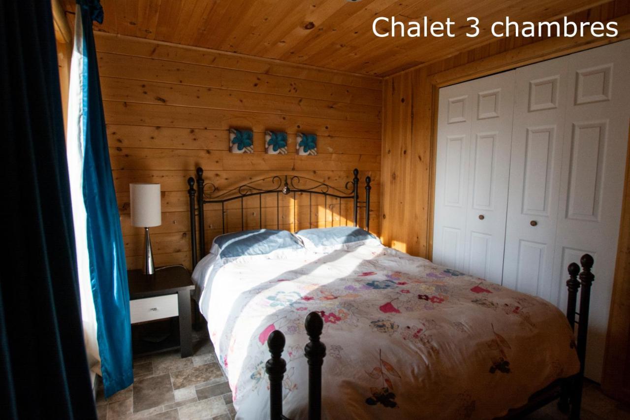 Chalets Et Spa Lac Saint-Jean Шамбор Экстерьер фото