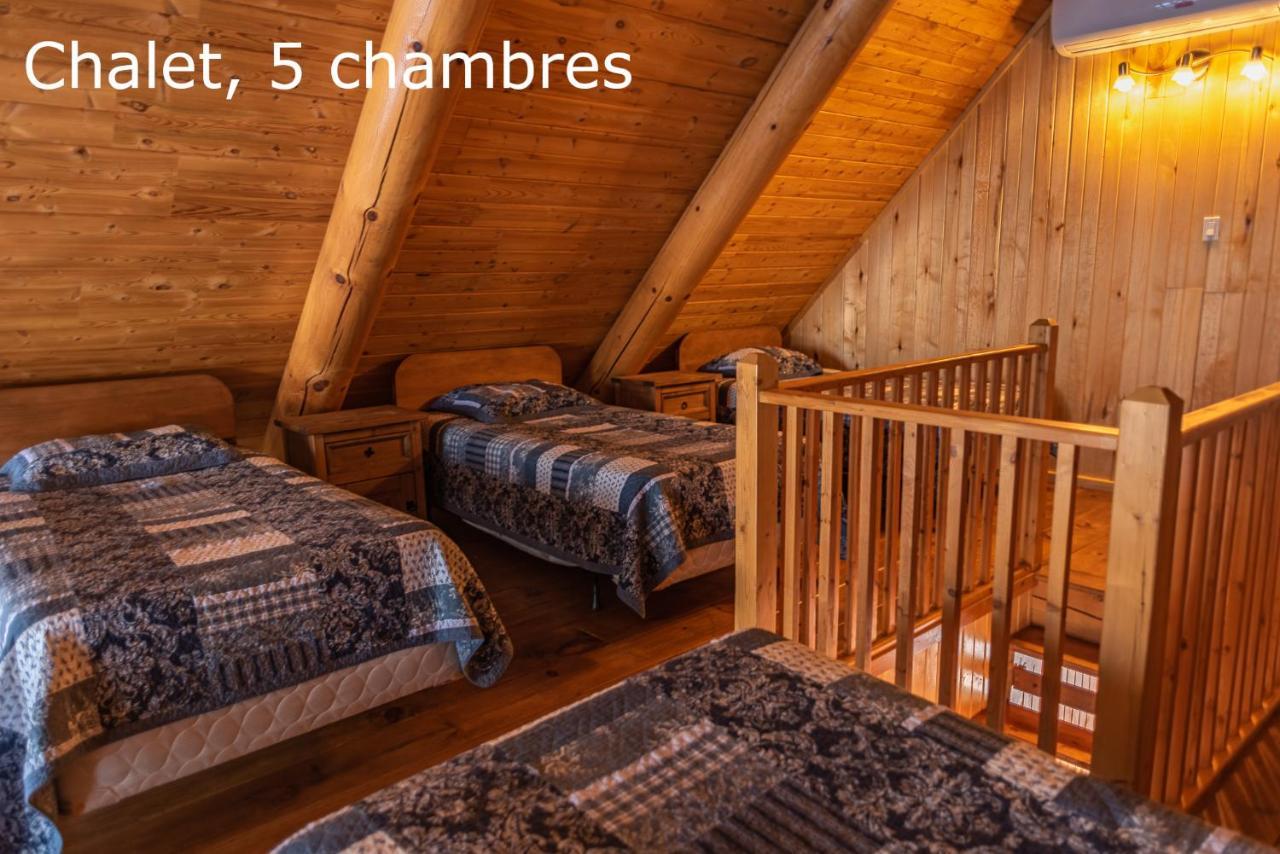 Chalets Et Spa Lac Saint-Jean Шамбор Экстерьер фото